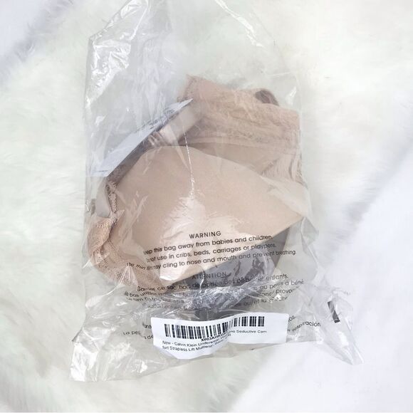 Calvin Klein Seductive Comfort Strapless Lift Multi-way Bra -NEW with tags - Picture 5 of 13